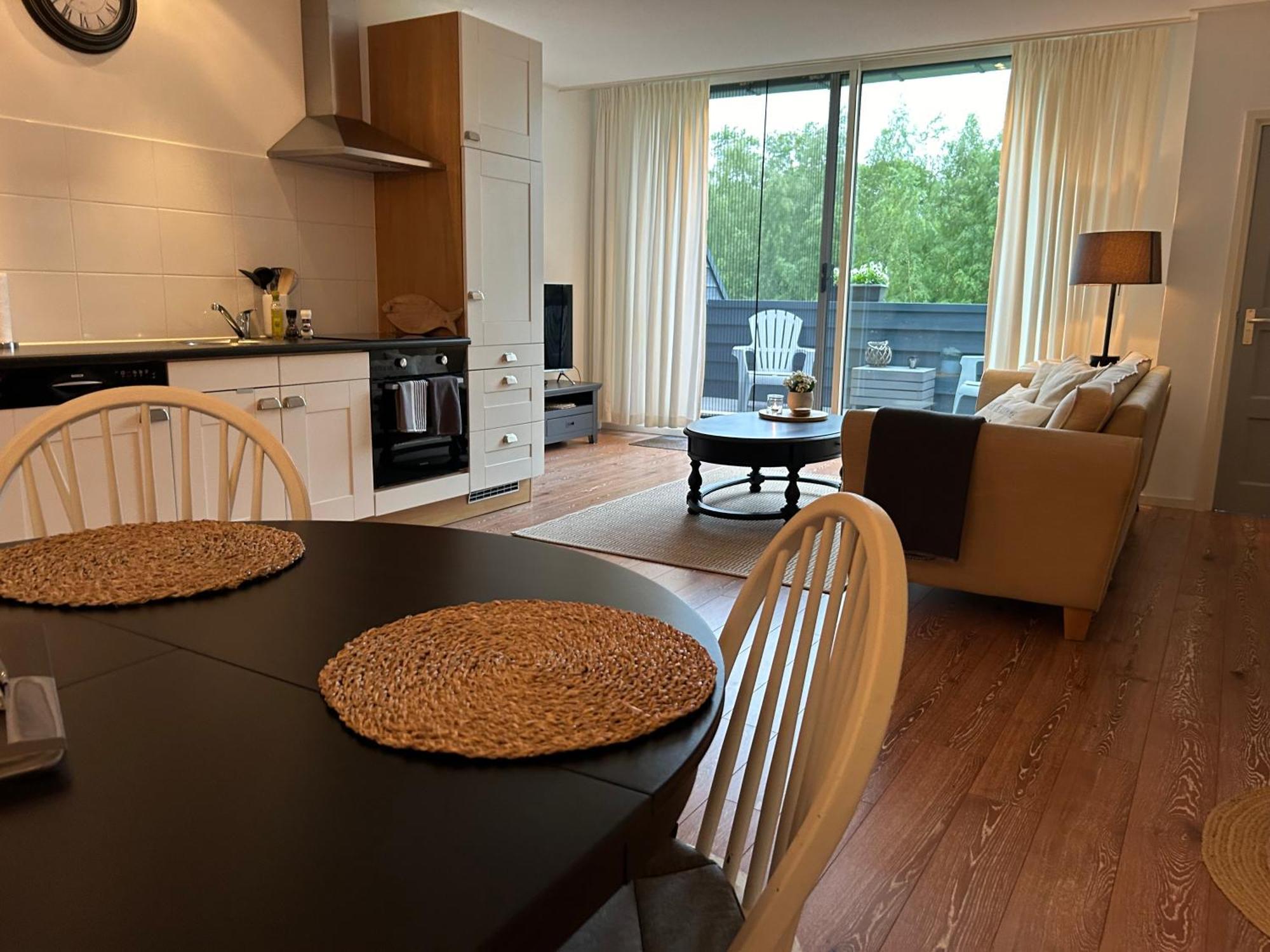 Katlijk T'Hus Bed & Breakfast المظهر الخارجي الصورة