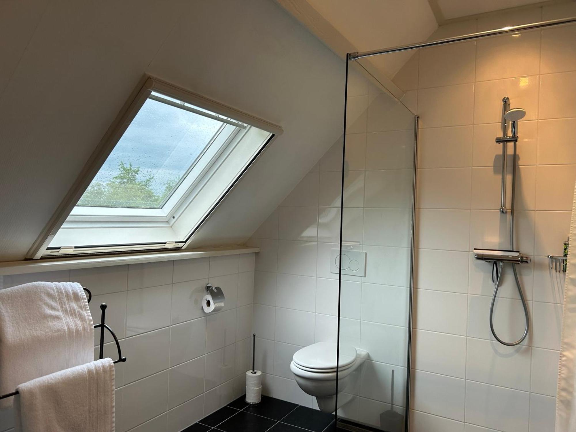 Katlijk T'Hus Bed & Breakfast المظهر الخارجي الصورة